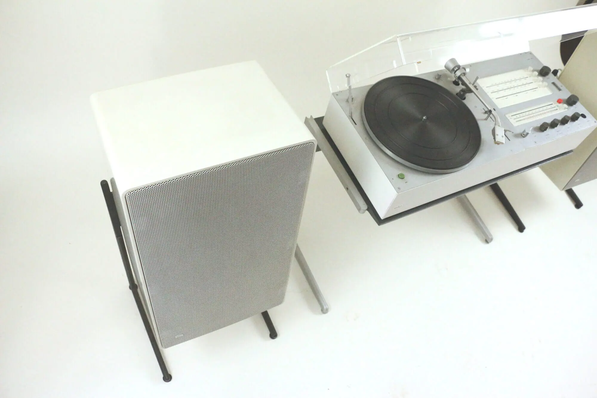 braun audio 310 weiss & L 710 weiss & LF 700