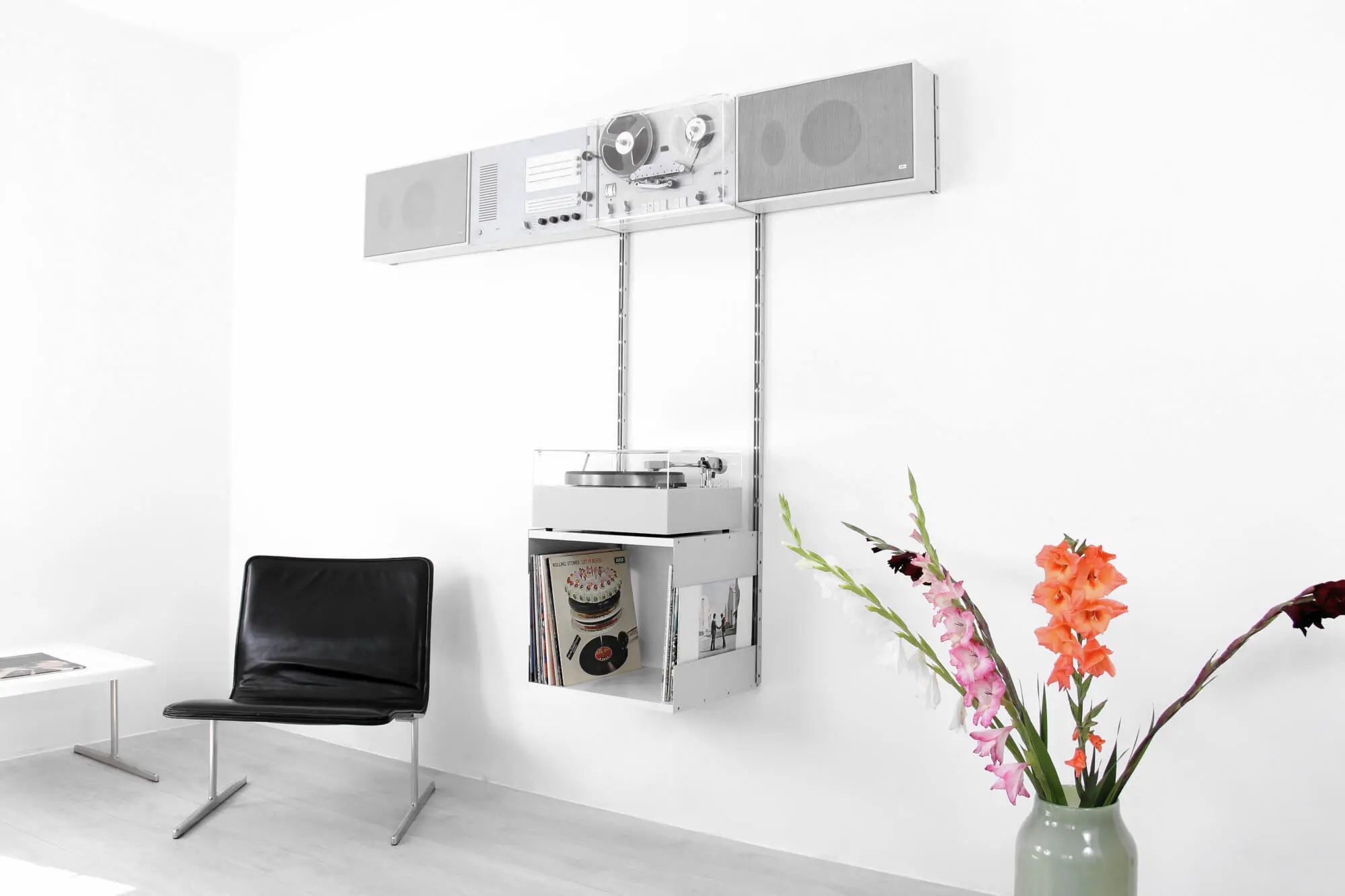 Braun wall unit 60s HiFi Dieter Rams