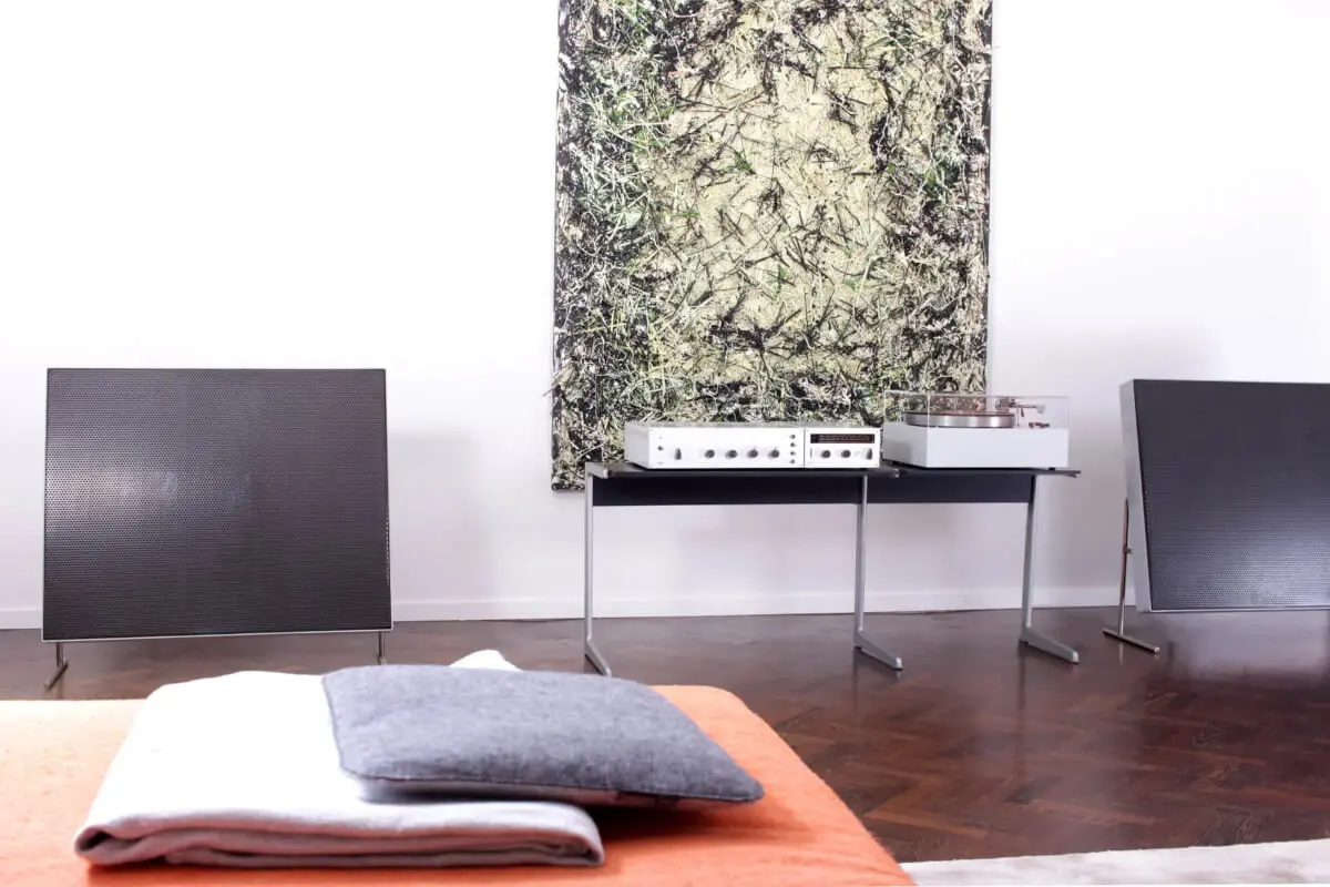 Braun HiFi LE1 Elektrostatic Loudspeaker with Braun Tube Amp CSV 60, Receiver CE 15, Turntable PCS 5, Kangaroo HiFi Sideboard